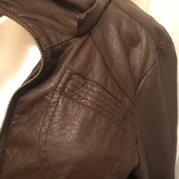 Soft leather jacket - Picture 4 of 8